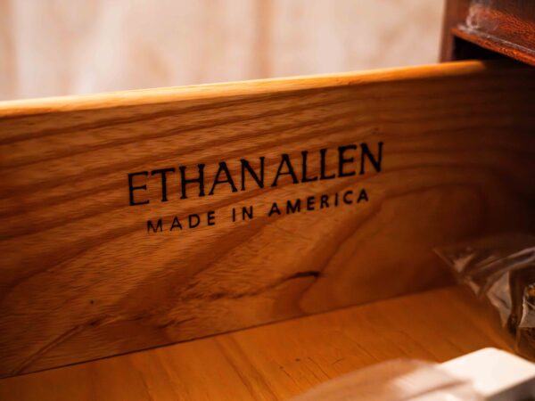 Ethan Allen Traditional 4-Drawer Chest / End Table - Image 4