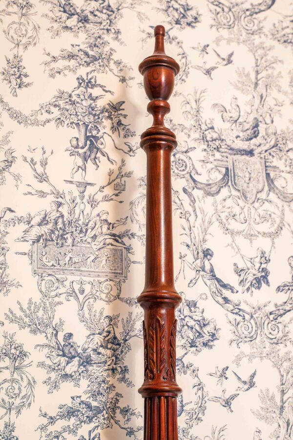 Ethan Allen Queen 4-Poster Bed – Traditional Carved Wood Frame (No Mattress) - Image 7