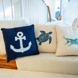 Decorative Pillow Lot (4) – Nautical & Nature Motifs