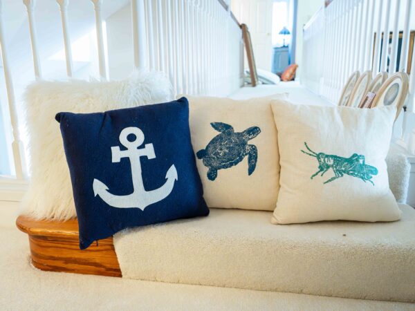 Decorative Pillow Lot (4) – Nautical & Nature Motifs