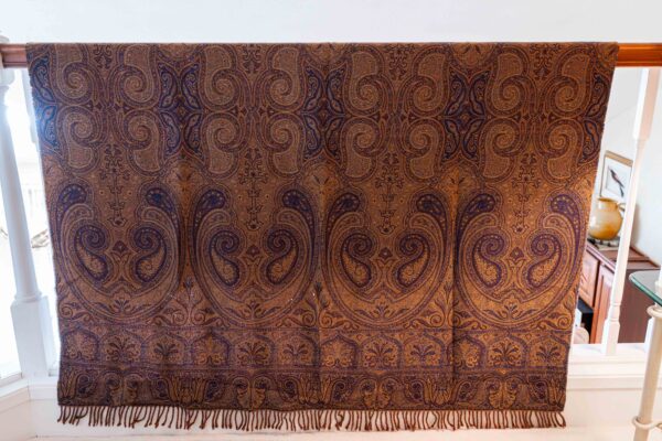 Ethan Allen Custom Wool Paisley Blanket – 59” x 75” - Image 5