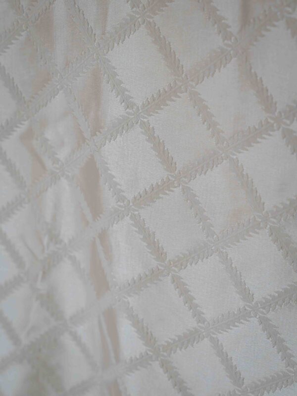 Lenox White Tablecloth with Subtle Diamond Pattern – 99” x 69” - Image 2
