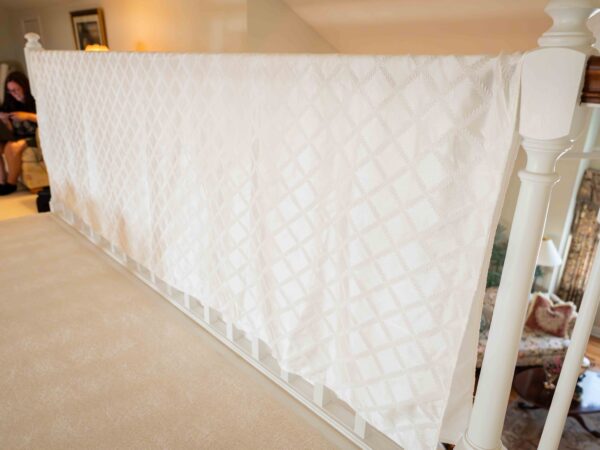 Lenox White Tablecloth with Subtle Diamond Pattern – 99” x 69”