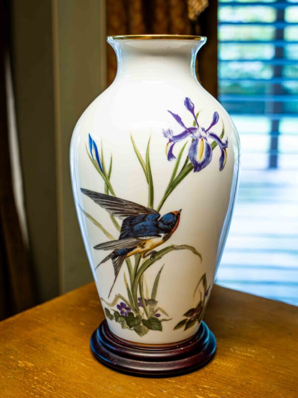 Franklin Porcelain “The Meadowland Bird Vase” – 11.5” Height