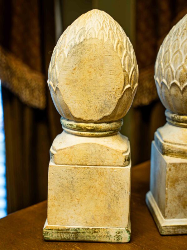 Ethan Allen Ceramic Bookends Set - Image 2