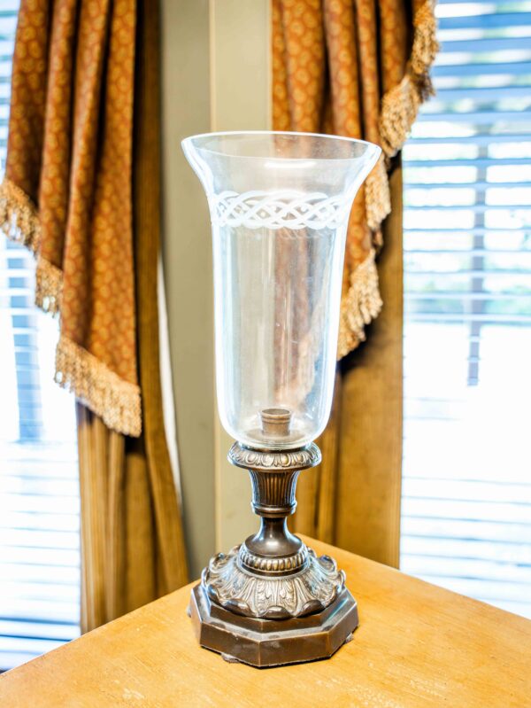 Ethan Allen Candle Holder With Metal Base