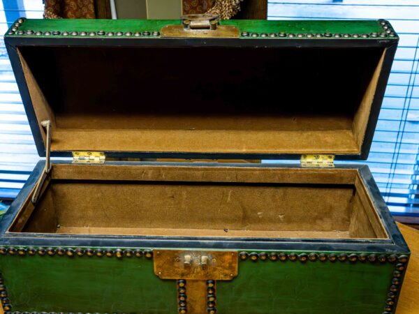 Ethan Allen Green Wooden Chest - Image 6