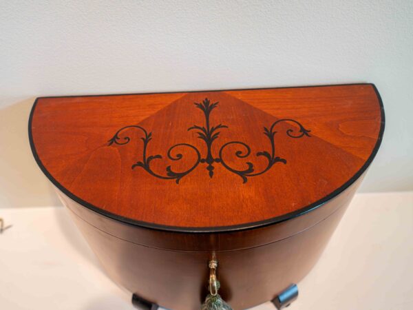 Ethan Allen Wooden Trinket Box With Tassel Accent - Image 2
