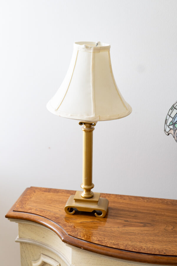 GOLD BASE TABLE LAMP
