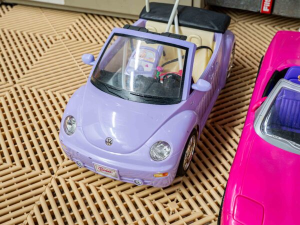 BARBIE CAR LOT - Image 4