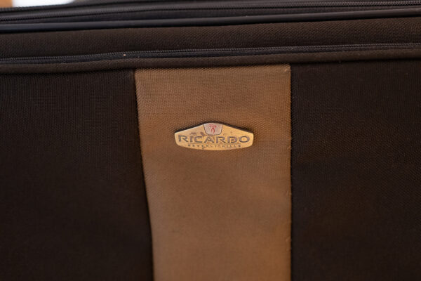 Ricardo Large Suitcase – 31” Height / 20” Width / 11” Depth - Image 3