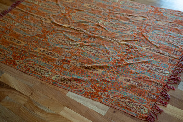 4032M - Ethan Allen Paisley Furniture Throw - Image 3