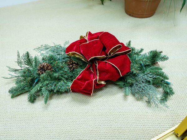 Christmas Mantle Decoration with Lights – 30” Length