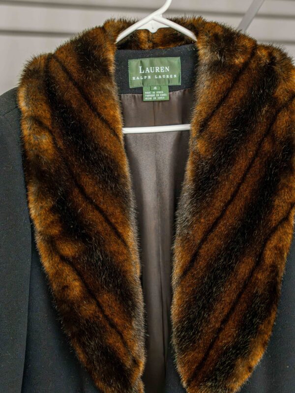 Ralph Lauren Pea Coat with Faux Fur Collar – Size 4 - Image 3