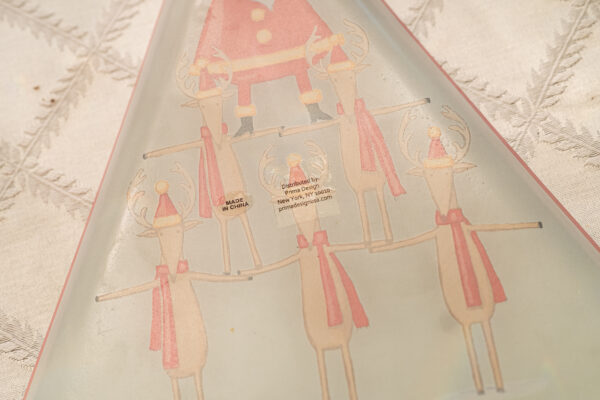Prima Design "Cirque de Santa" Triangle Decorative Plate - Image 3