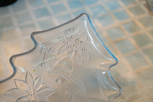 Glass Christmas Tree Serving Platter – 13.5” - Image 2