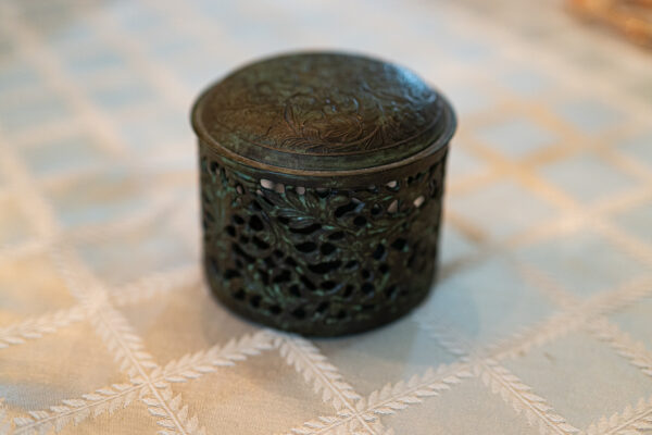 Vintage Brass Potpourri Jar – Decorative with Lid - Image 2