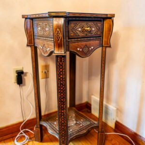 Vintage Oriental Inlaid Wood Side Table Corner Accent Table w/ Drawer