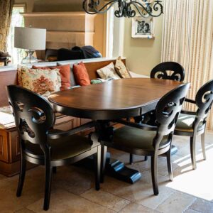 Room Concept Dining Table