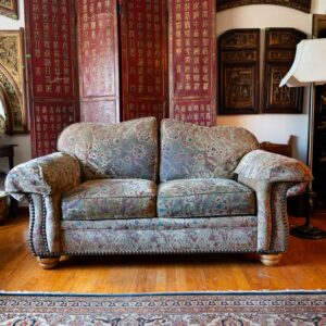 Flexsteel Floral Upholstered Loveseat Nailhead Trim Rolled Arm Sofa