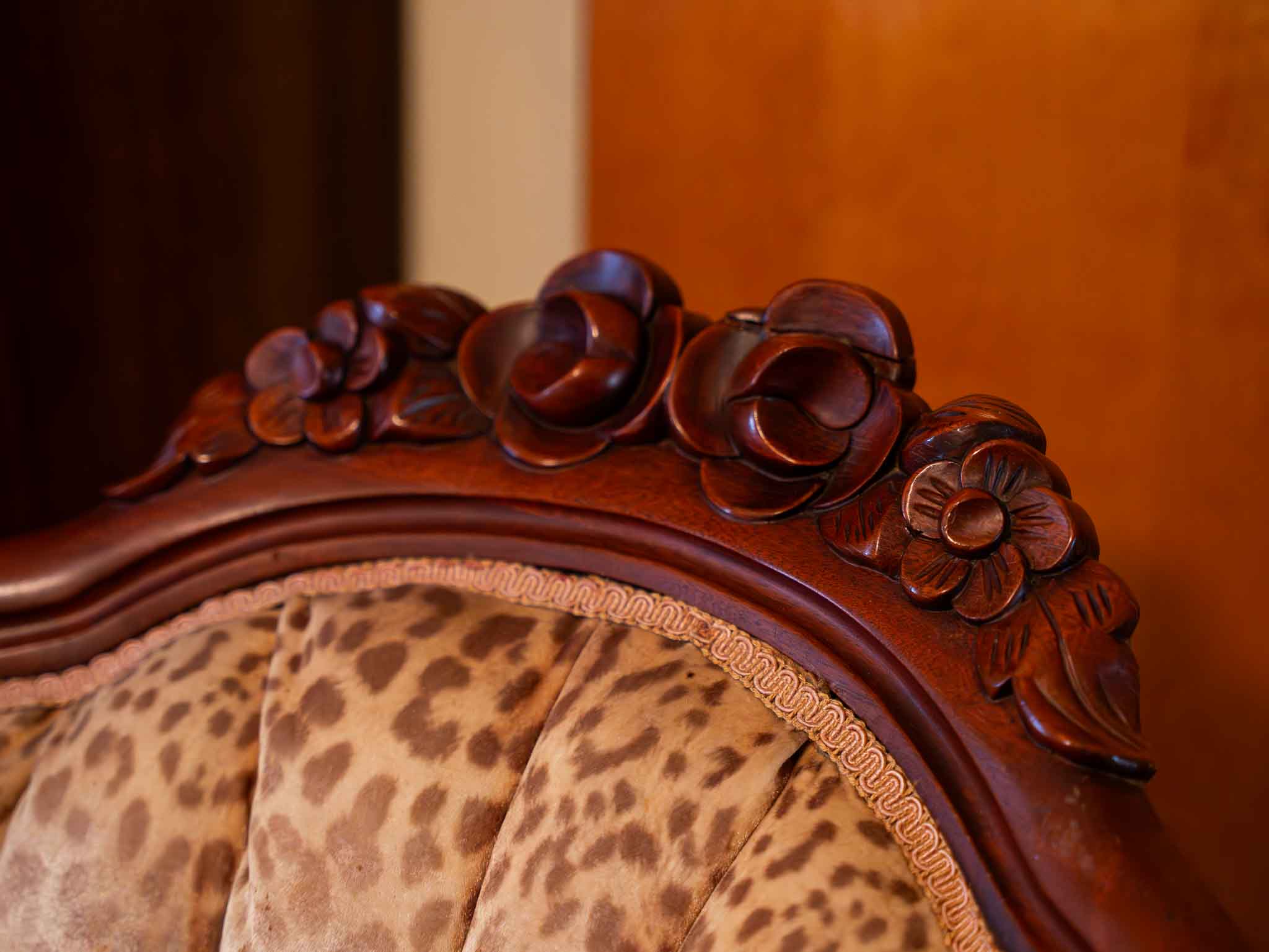 Vintage Upholstered Leopard Print Accent Chairs (Pair) – Tufted Wood Frame - Image 6