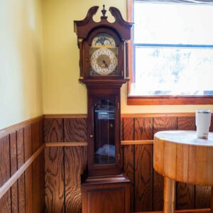 Seth Thomas Grandfather Clock – Traditional Wood Floor Clock