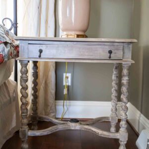 Furniture Classics Accent