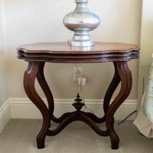 Vintage Walnut Turtle Top