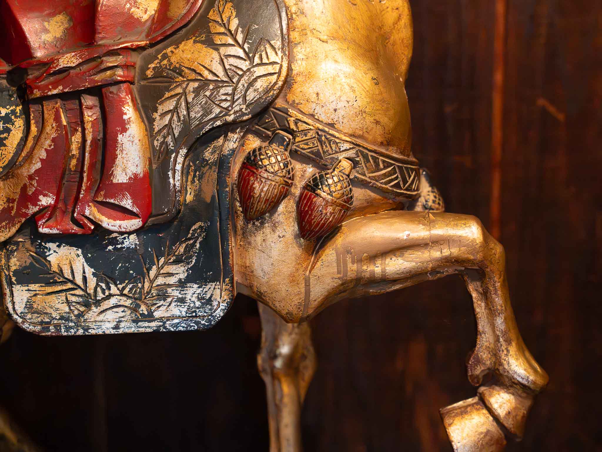 Large Chinese Decorative Horse Sculpture – Hand Painted / Carved Style - Image 7