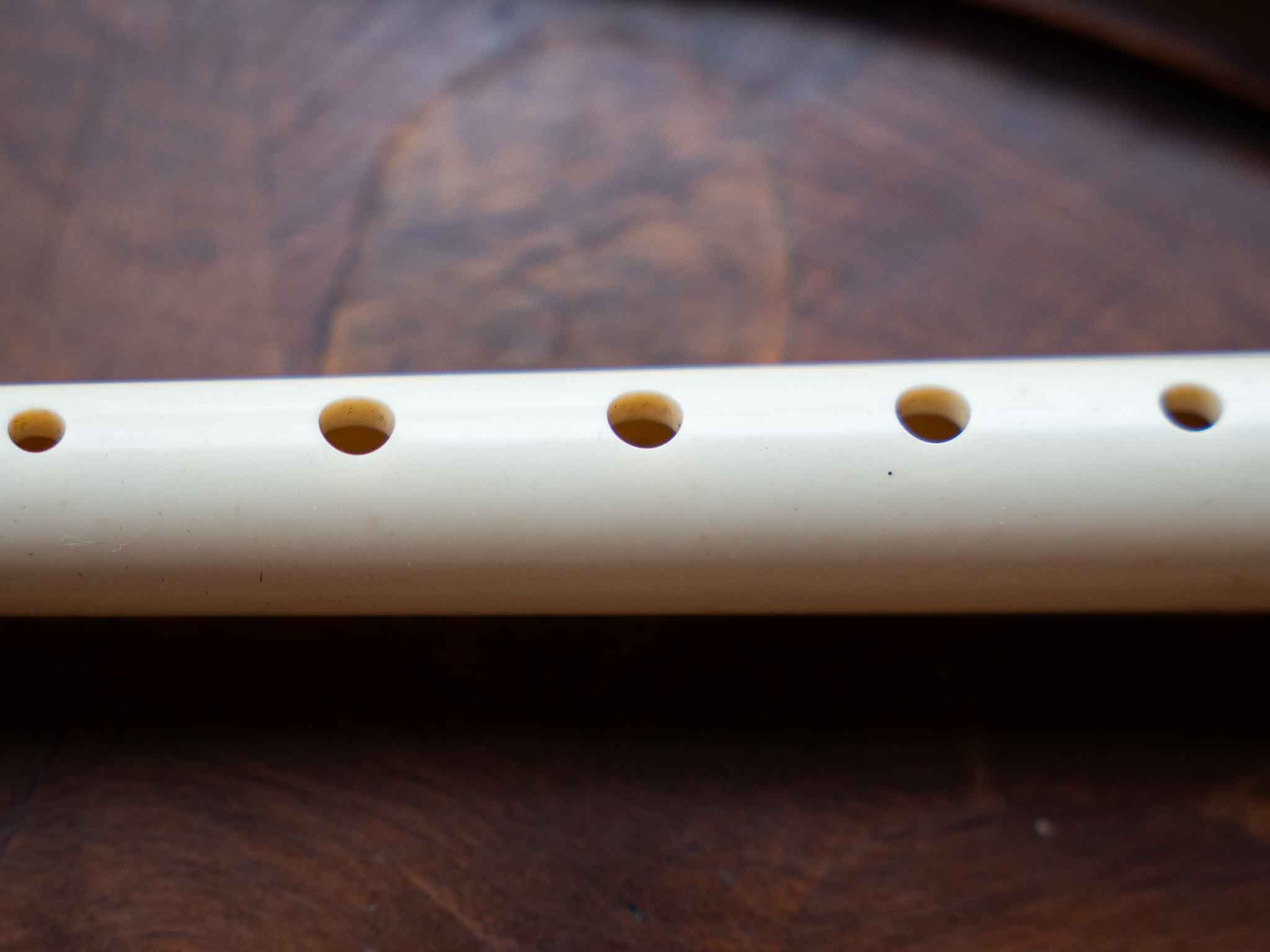 Yamaha 20-Series Soprano Recorder – 13” (White) - Image 4