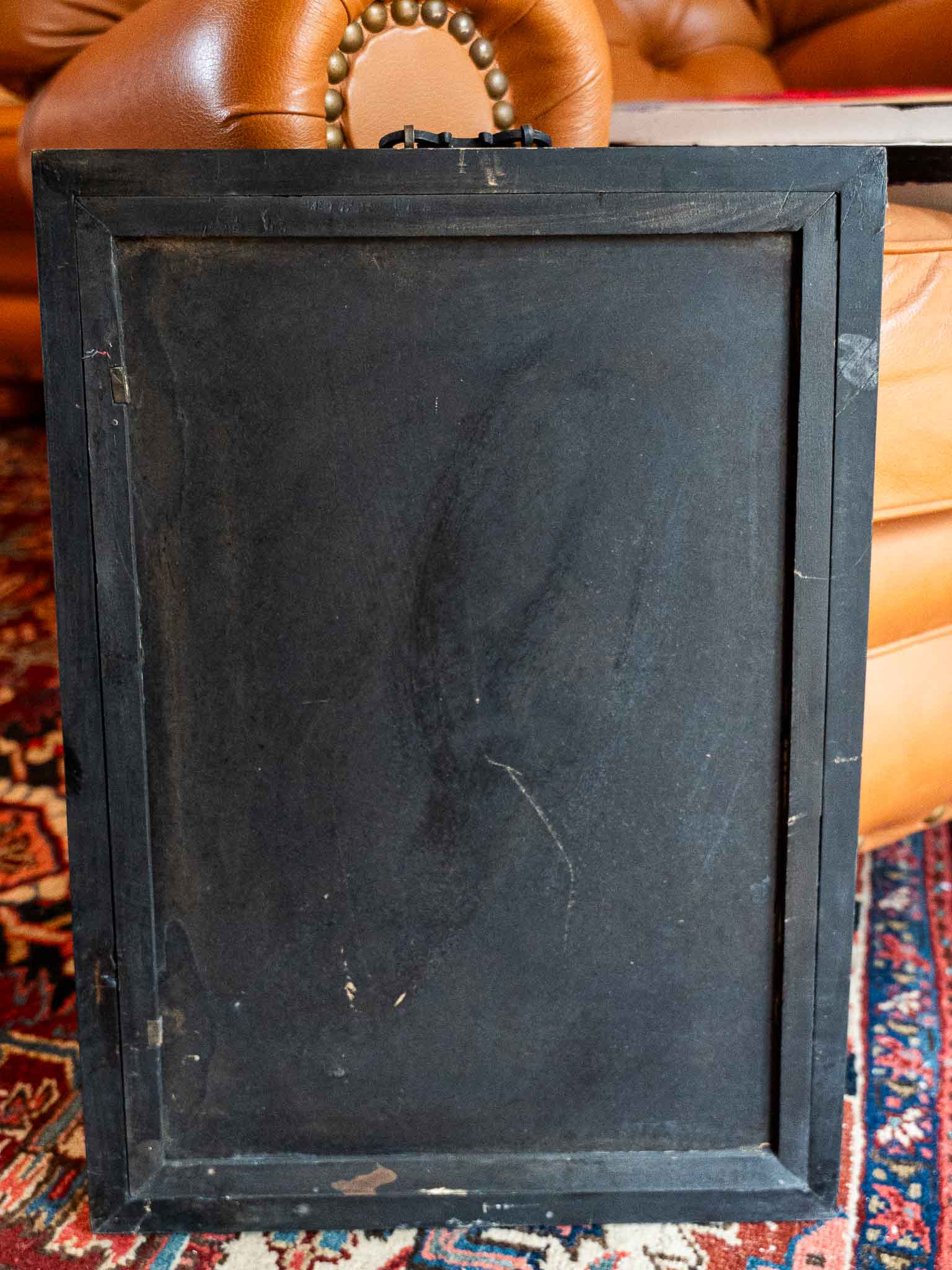 Vintage Chinese Reverse Painting on Glass – Lady with Cat in Ornate Frame (21.5” x 15.5”) - Image 4