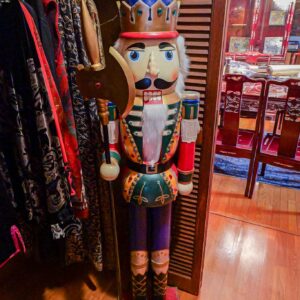 5FT Large Wooden King Nutcracker – Life Size Holiday Display Figure