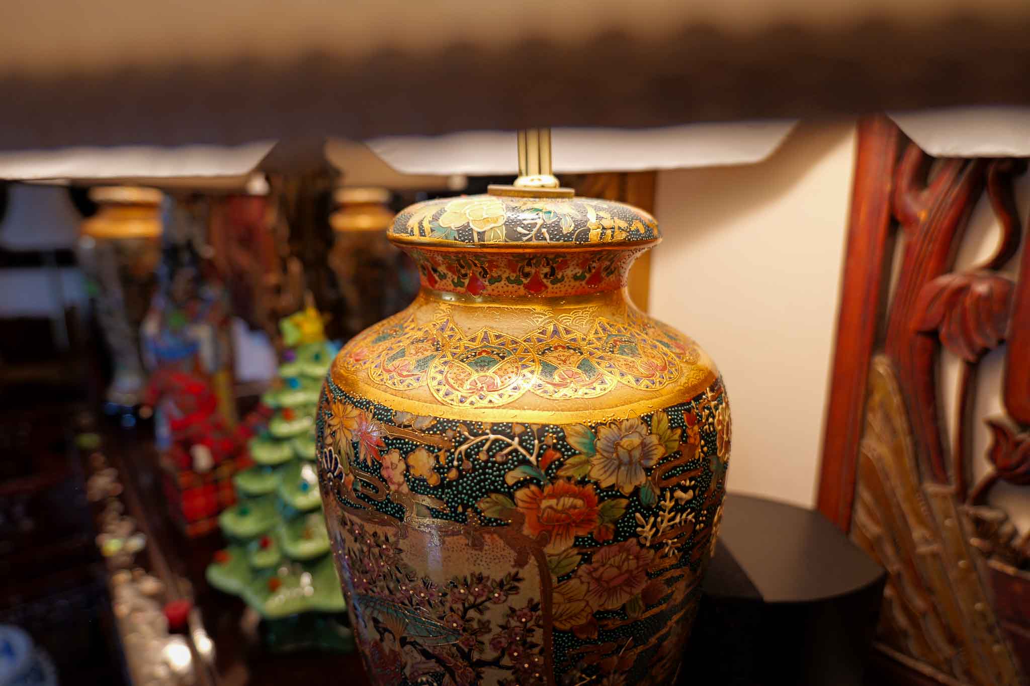 Vintage Japanese Satsuma Style Vase Table Lamp Hand-Painted Geisha Scene Porcelain - Image 8