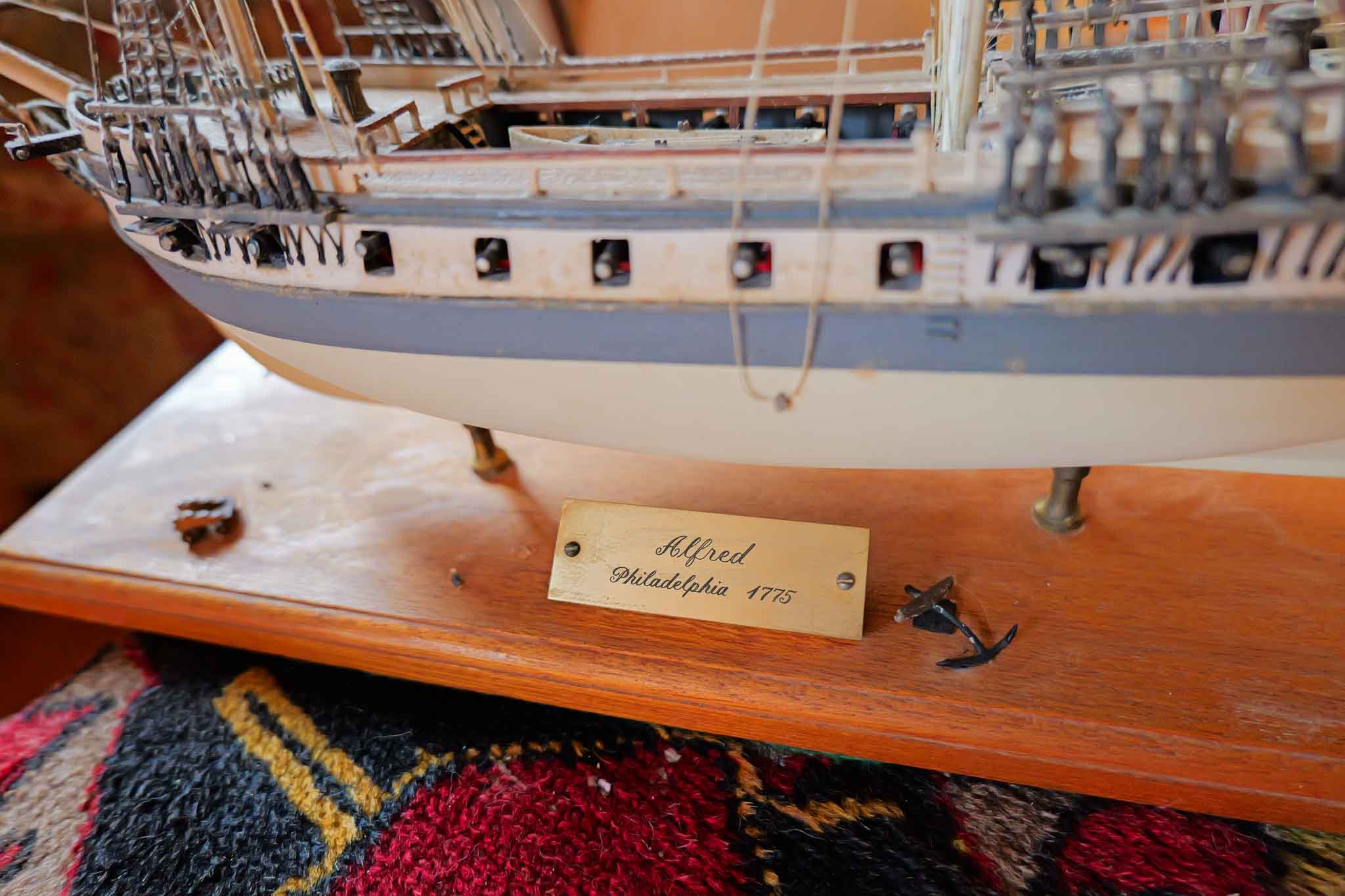 DECORATIVE MODEL SHIP “ALFRED – PHILADELPHIA 1775 - Image 3