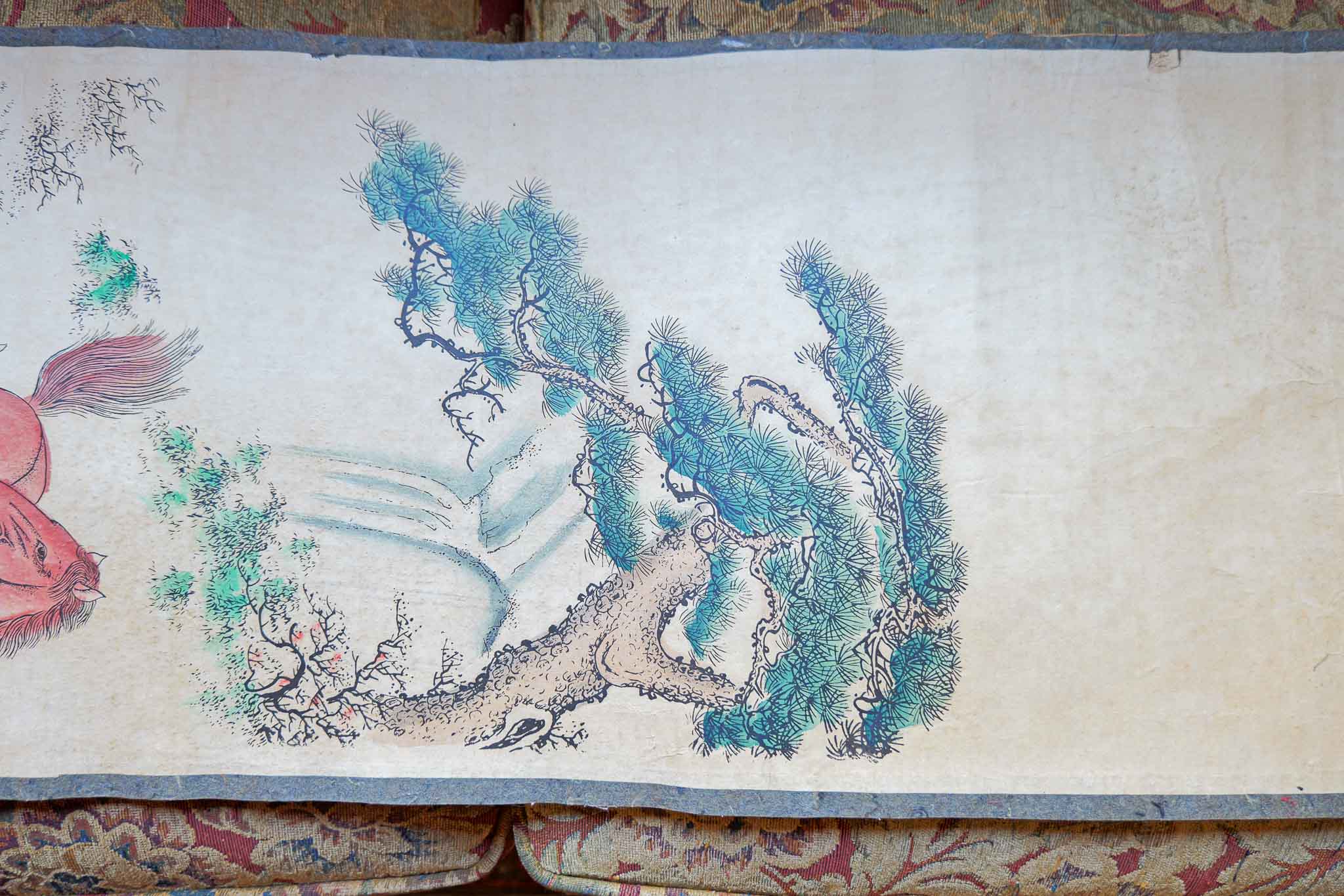 VINTAGE DECORATIVE CHINESE HANGING SCROLL – TWO HORSES - Image 3