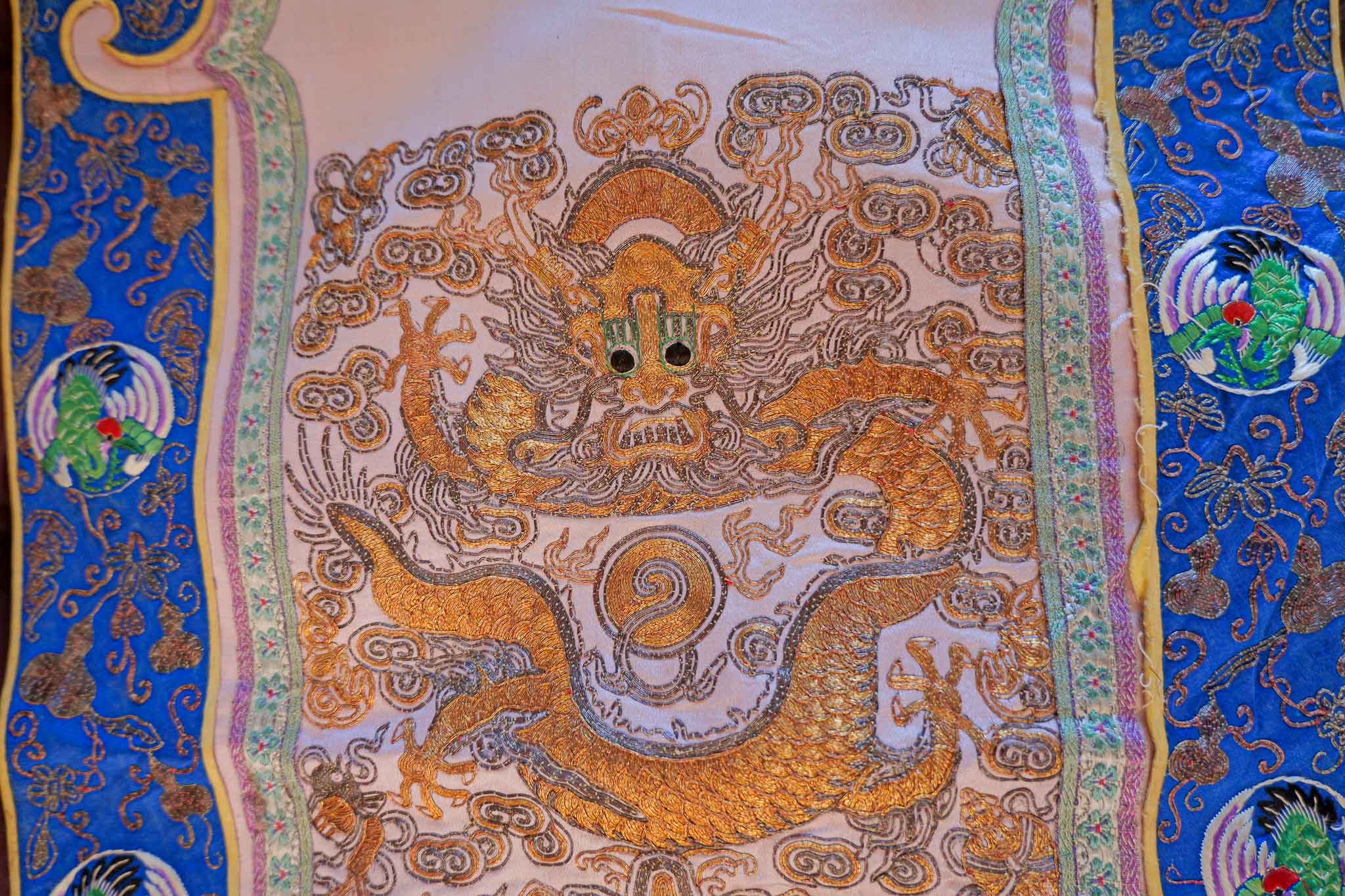 CHINESE SILK EMBROIDERY PANEL – DRAGON & CLOUD MOTIF (BLUE BORDER) - Image 3