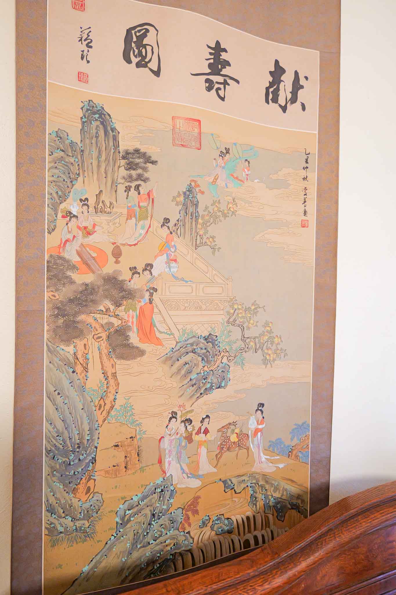 TRADITIONAL CHINESE FIGURAL SCROLL PAINTING – COURT SCENE - Image 2