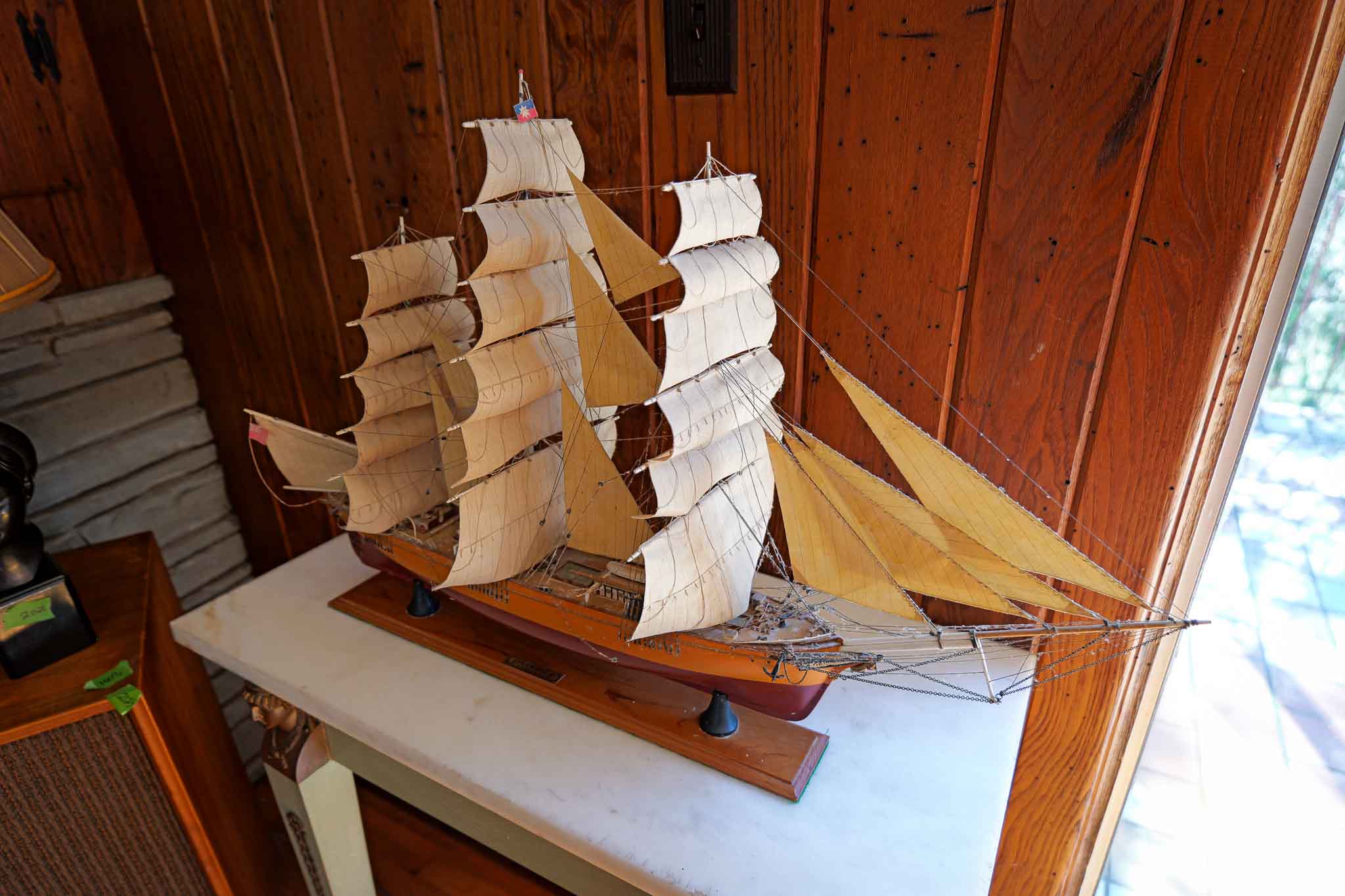 DECORATIVE MODEL SHIP – “THERMOPYLAE” CLIPPER - Image 2
