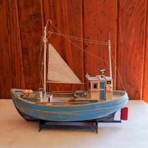 WOODEN MODEL NORDEN CUTTER BOAT