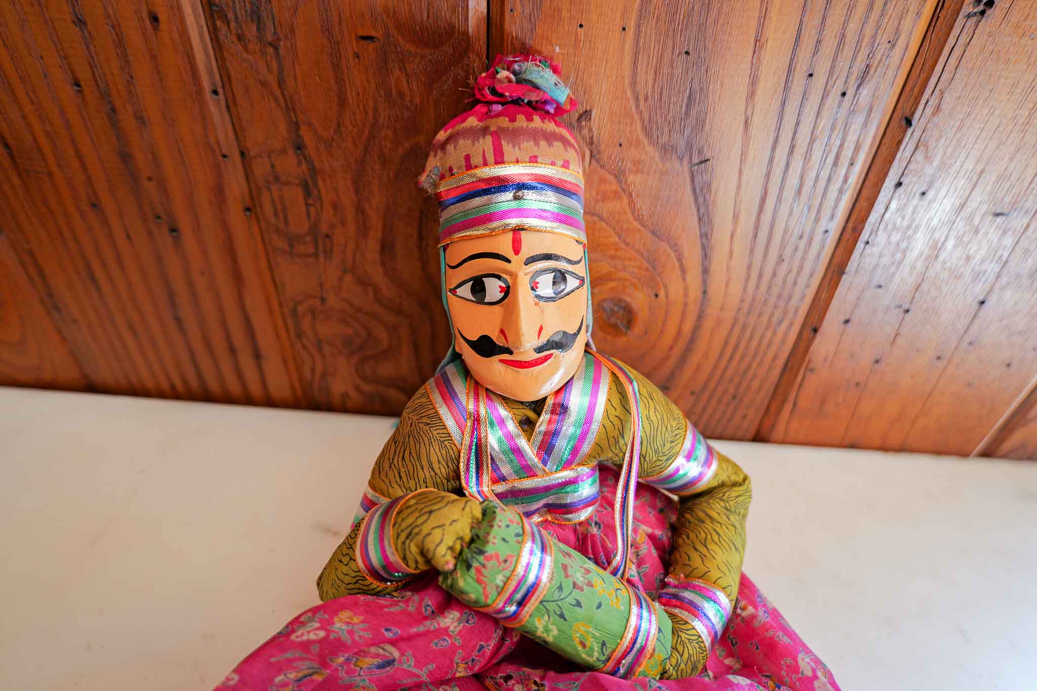 VINTAGE INDIAN SPRING PUPPET – HANDCRAFTED RAJASTHANI FOLK ART DOLL (18”) - Image 2