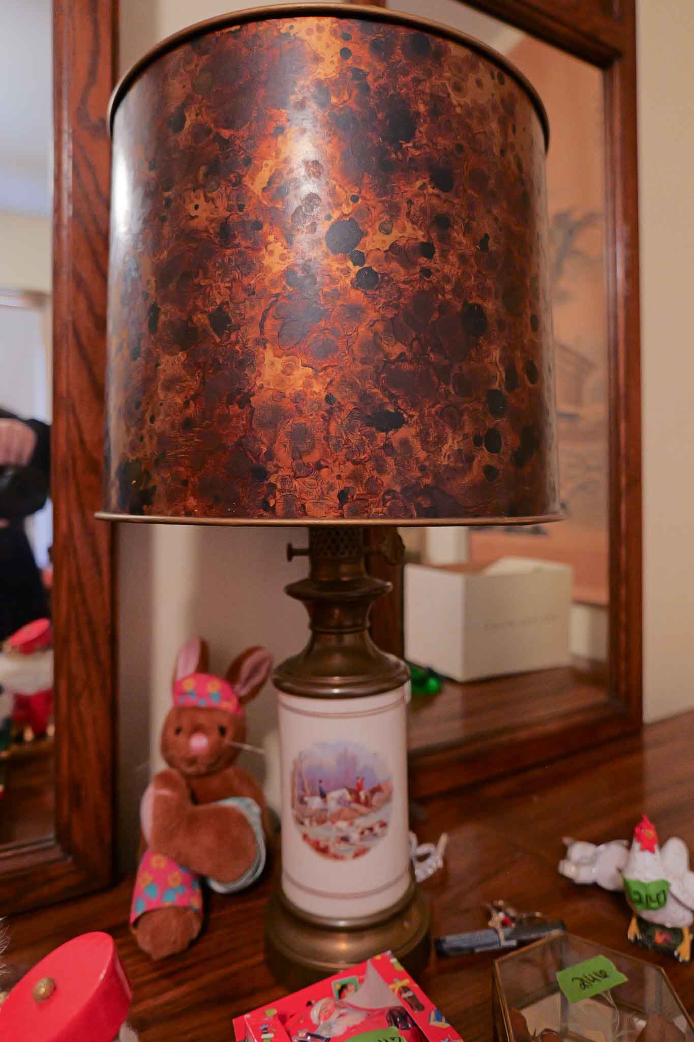 Vintage Toleware Style Drum Shade Table Lamp w/ Fox Hunt Scene Base – 27” Tall - Image 2