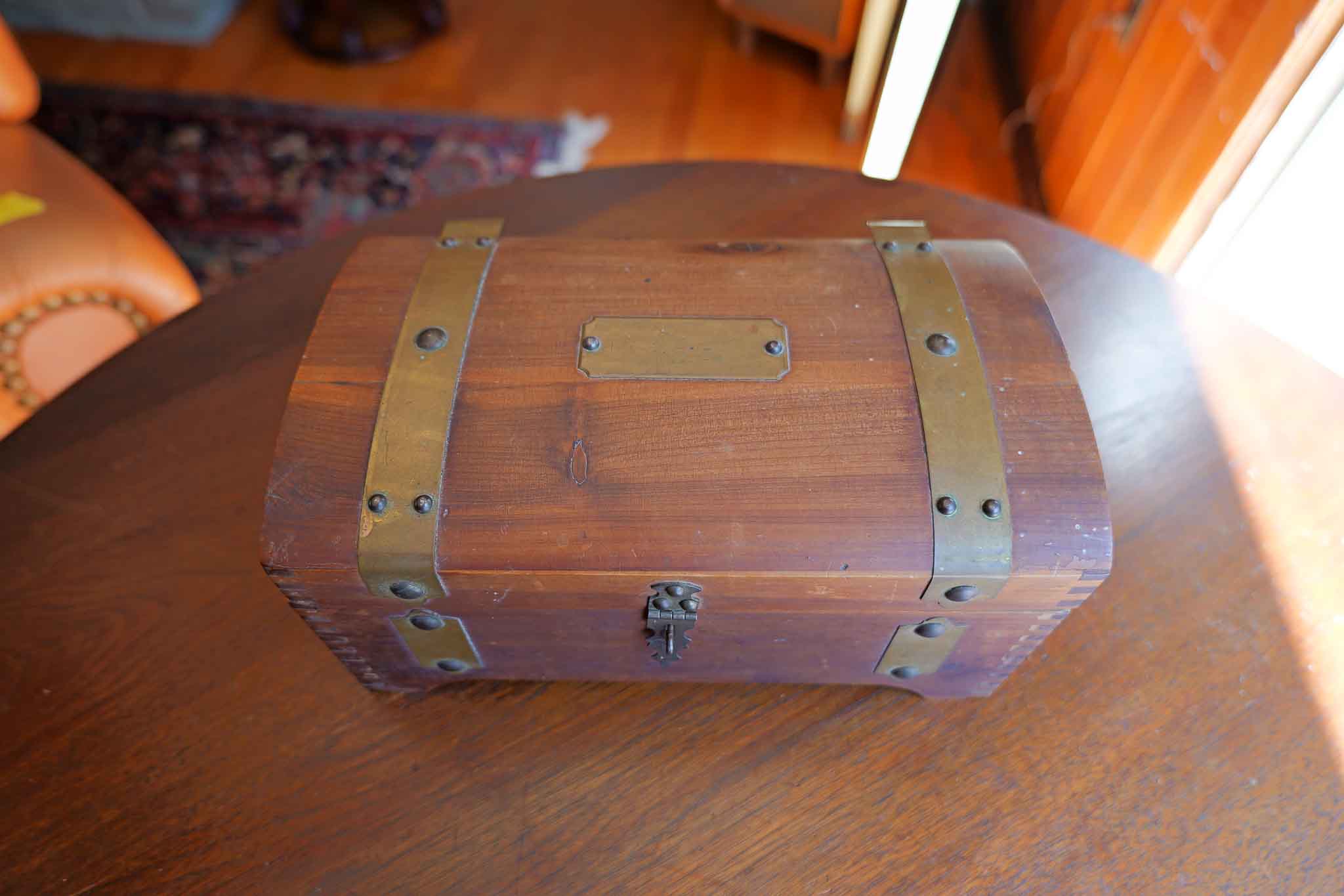 Vintage McGraw Cox Co. Wooden Treasure Chest Jewelry Box w/ Brass Hardware – 10.5” - Image 2