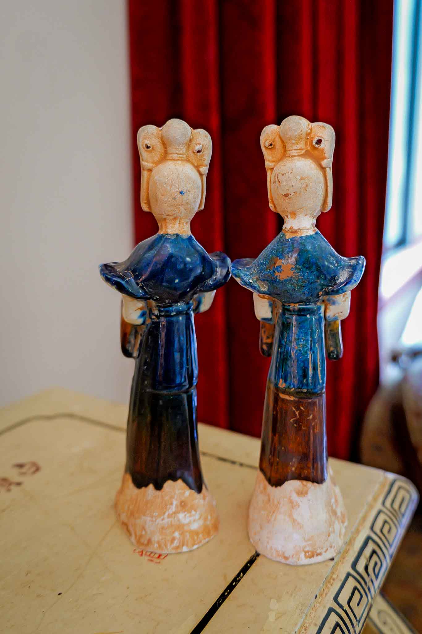 Chinese Tang-Style Terracotta Court Lady Figurines – Tri-Color Glaze, Set of 2 (7”) - Image 2