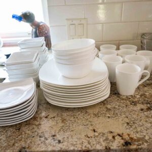 Studio TU Fine Bone China Set & B Smith