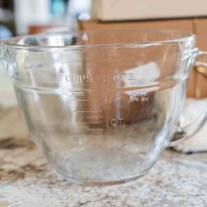 Large 8‑Cup Glass Measuring Batter Bowl